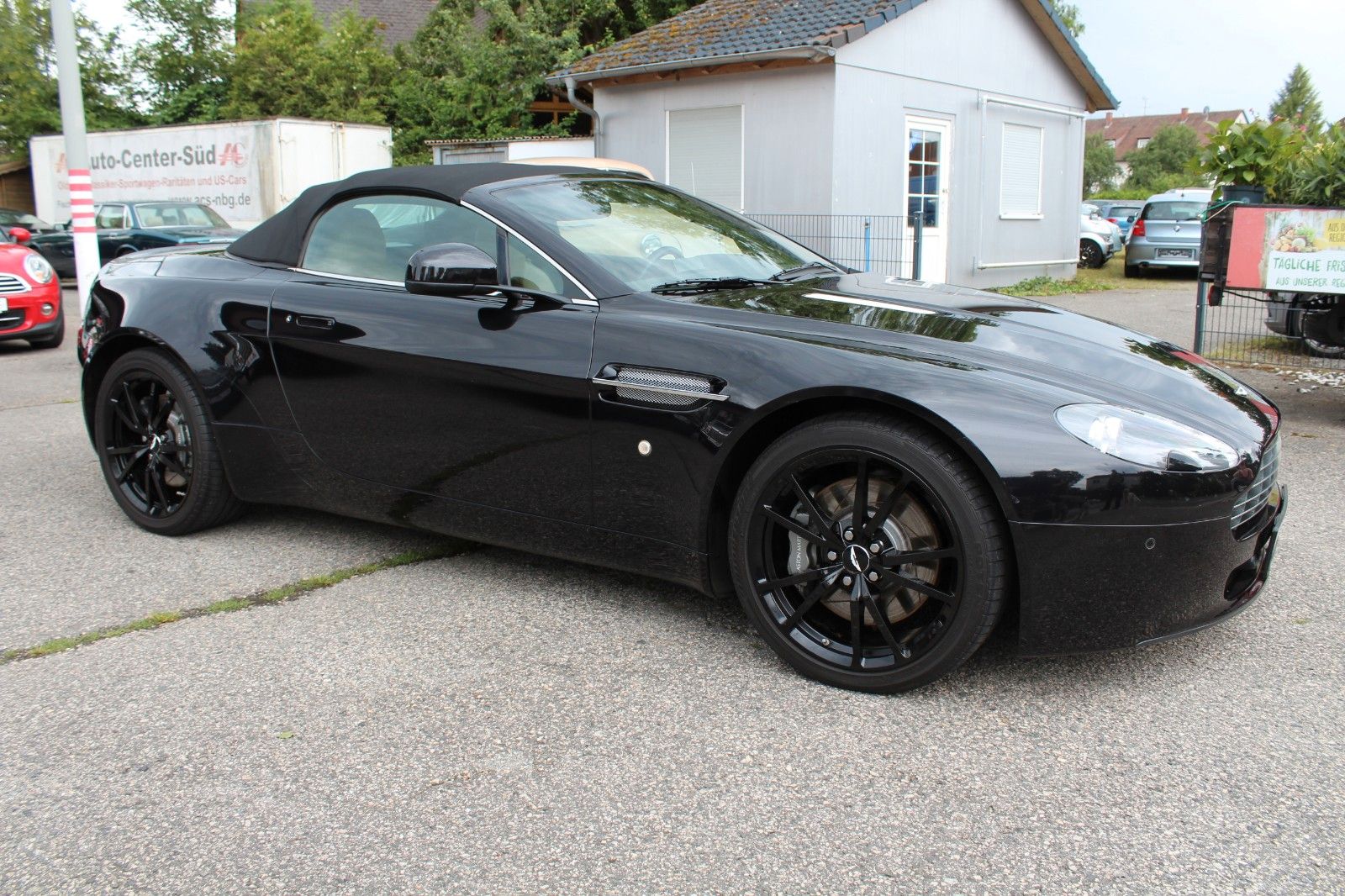 V8 Vantage Roadster 4.7l Sportshift Schön!